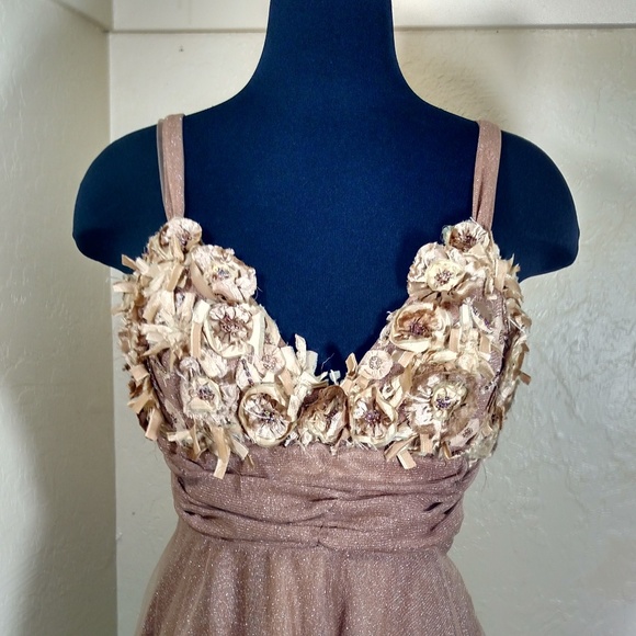 Jovani PROM Gold Bustier Cupcake - Picture 1 of 4